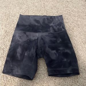 Lululemon Wunder Under Shorts